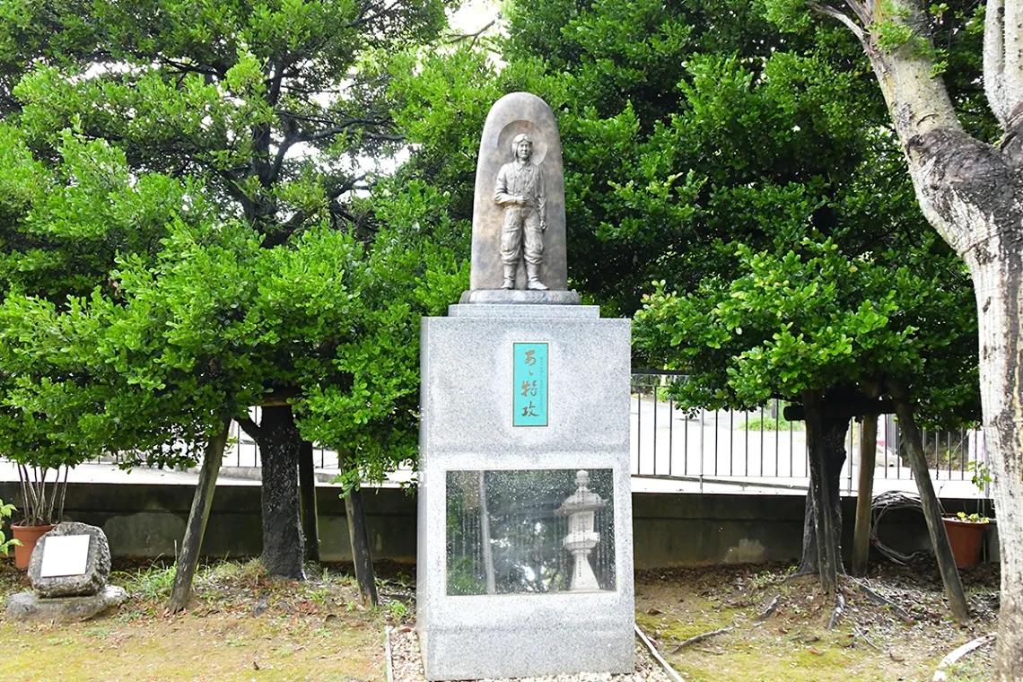 沖縄県護国神社の写真 6